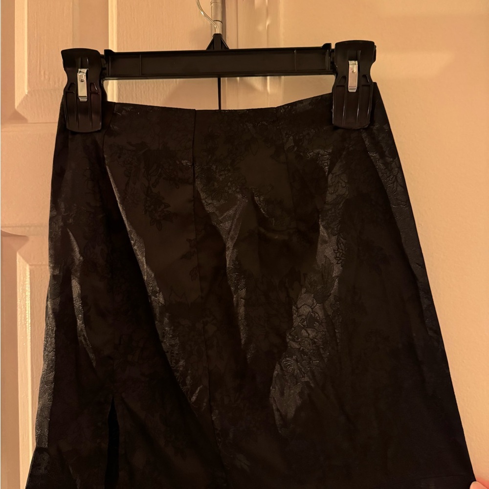 Elegant Black Floral Skirt